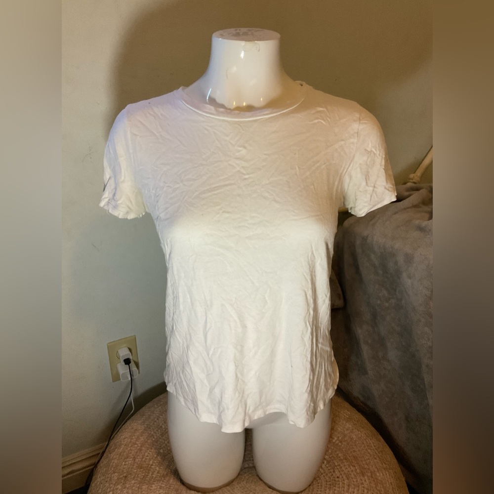 Full Tilt essentials white tee shirt - women's medium
